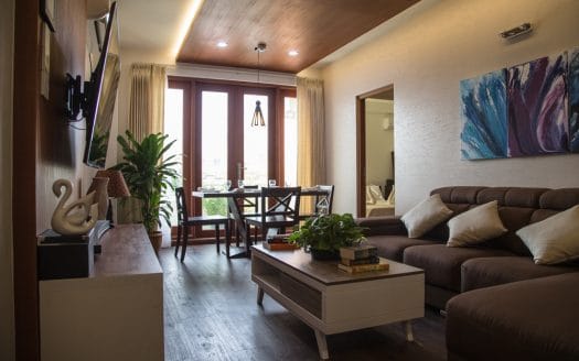 LUXURY THREE BEDROOM APARTMENTS
