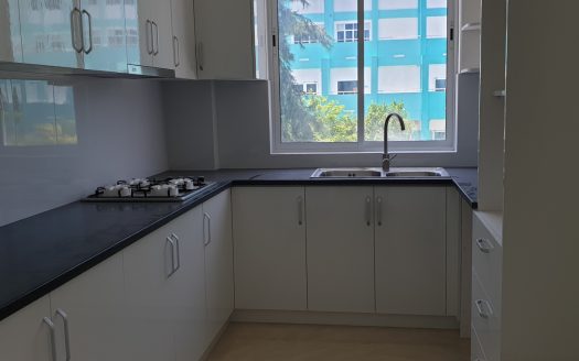 Spacious 3 Room Apartment for Rent